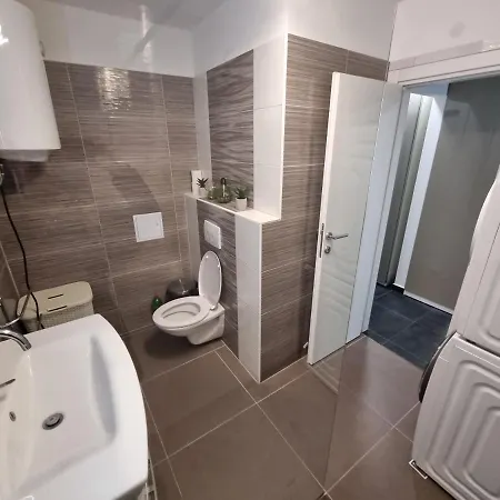 Lägenhet Apartman Alea